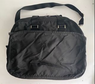 （分類：）位於 。 由 oyster.retsyo 提交（商品編號 1071589771，圖片 1）。簡介： 。