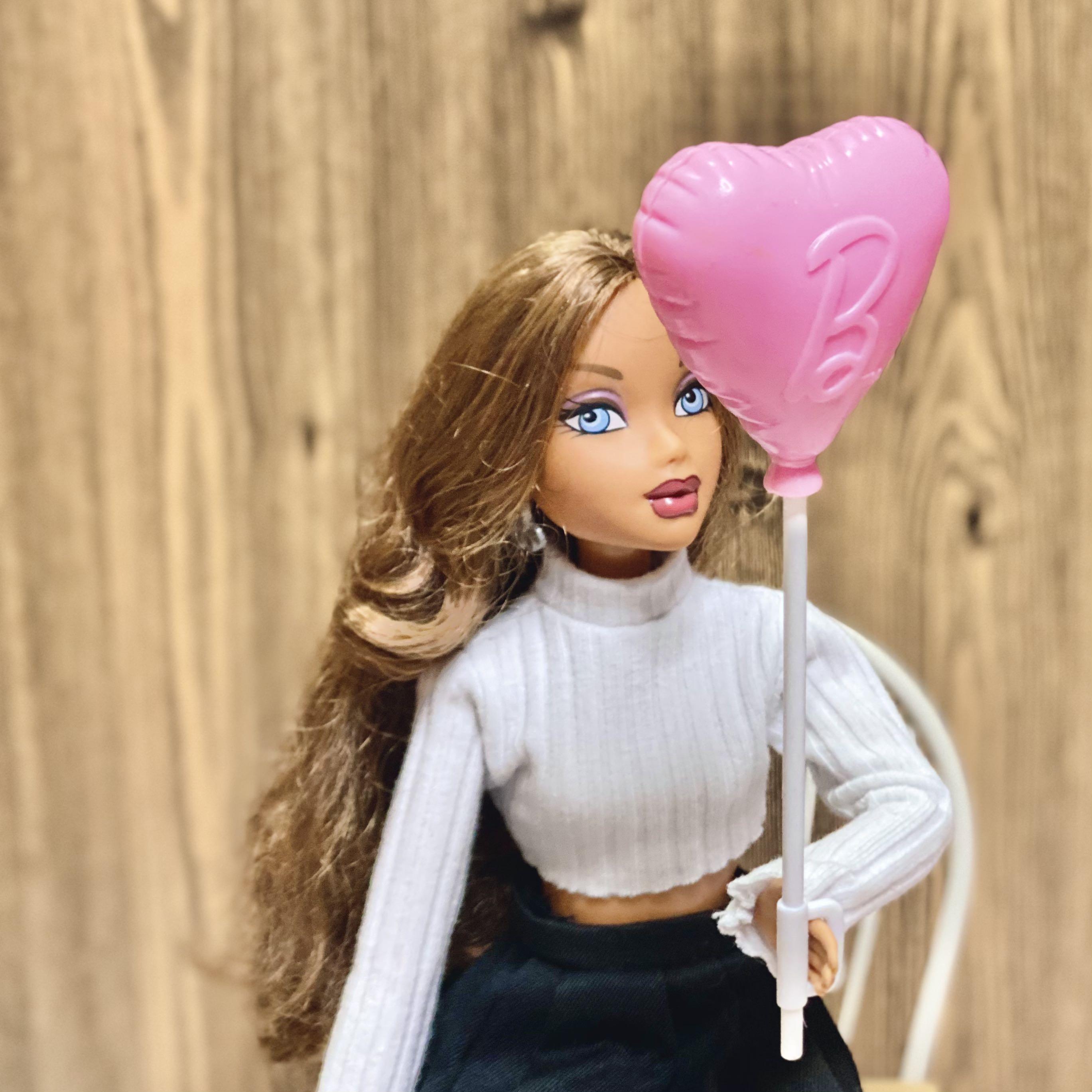 Balloon barbie doll store