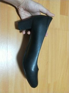 (Category: ) located in . Submitted by jojongwinnie (Listing ID 1071244073, Image 1). Description: .