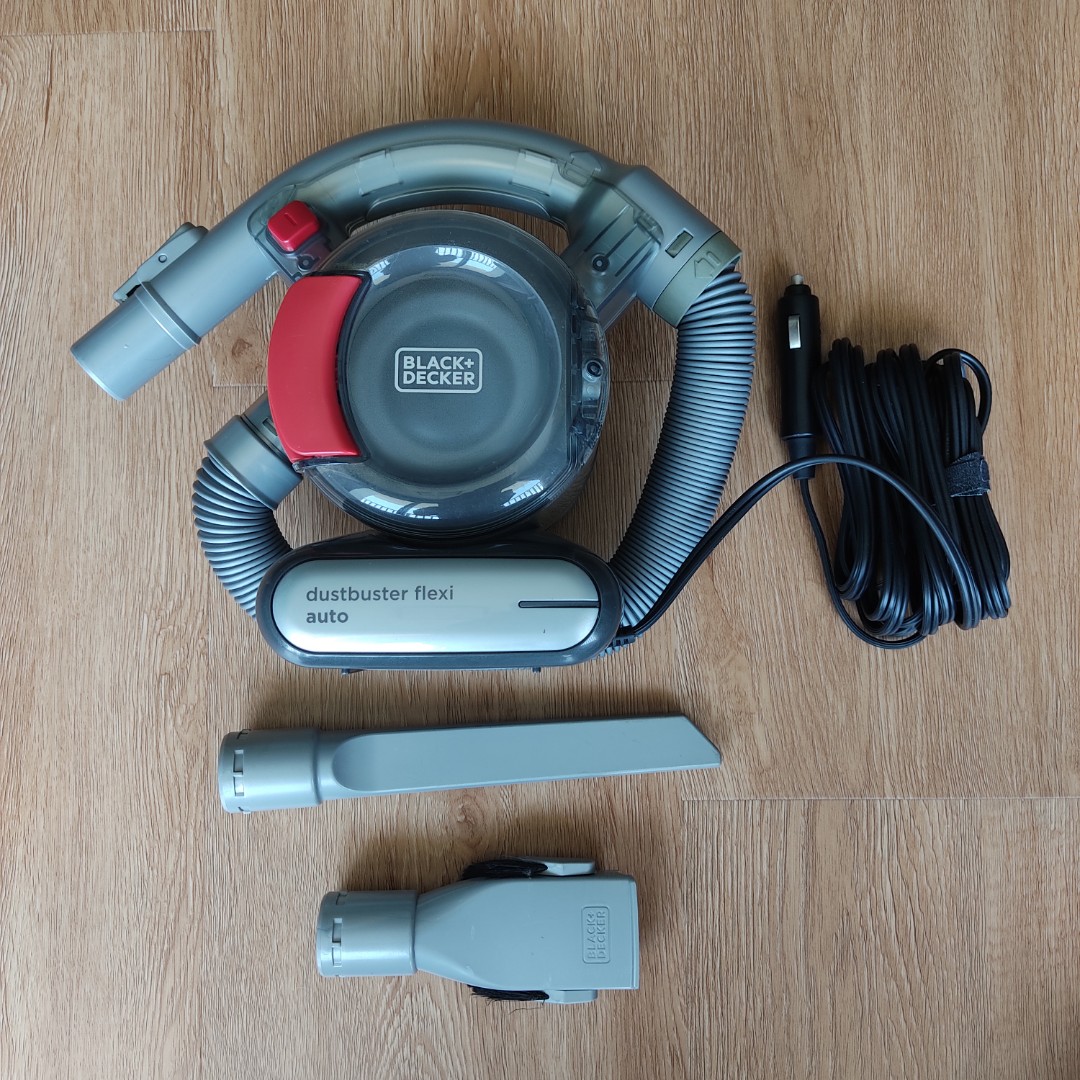Black \u0026 Decker - 12V DC dustbuster 