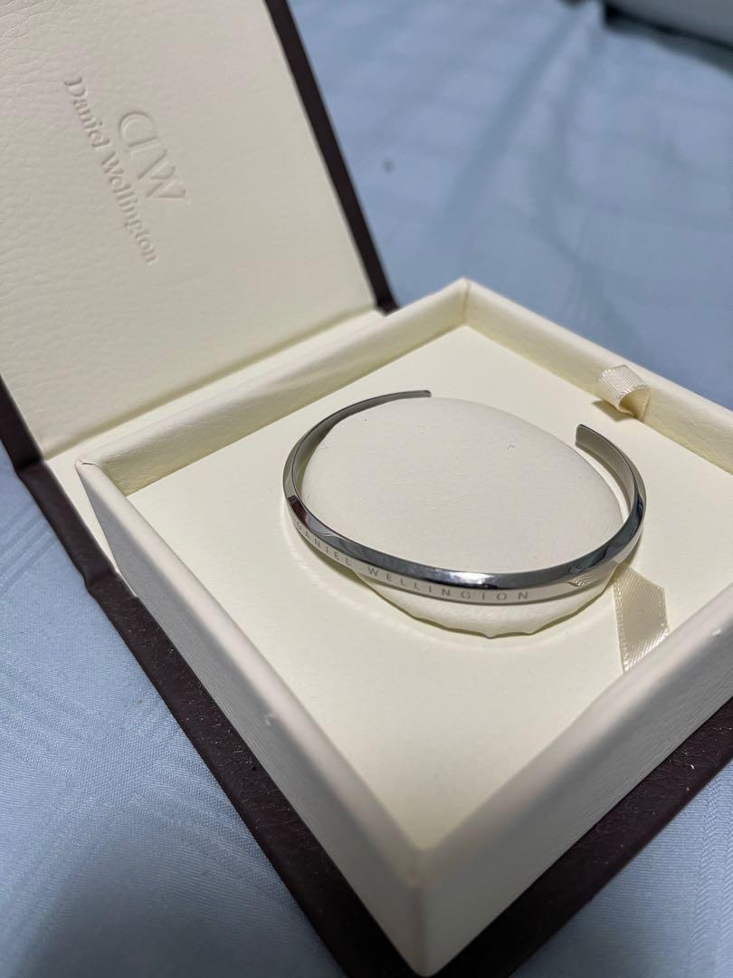 Daniel wellington on sale bangle silver