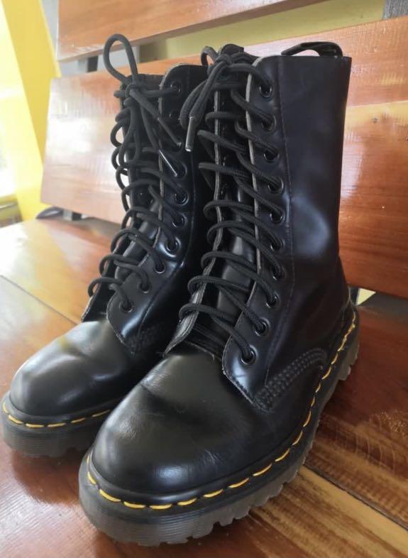 Doc martens size 6.5 Clearance