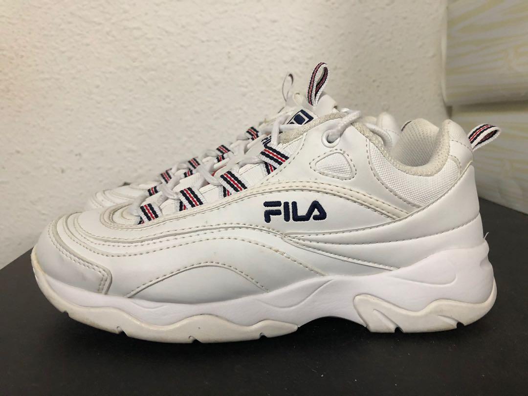 Fila Sneakers Women s Fashion Footwear Sneakers on Carousell
