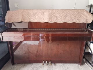 (Category: ) located in . Submitted by cathiehoho (Listing ID 1071594661, Image 1). Description: .