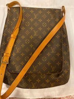Preloved Lv musette salsa vintage mono popular celeb bags, Luxury, Bags &  Wallets on Carousell