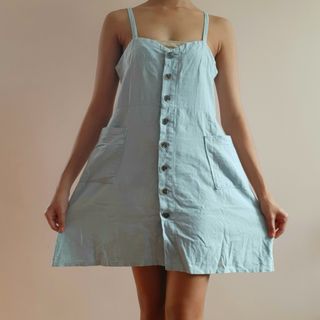 (Category: ) located in . Submitted by __taliascloset (Listing ID 1071521468, Image 1). Description: .