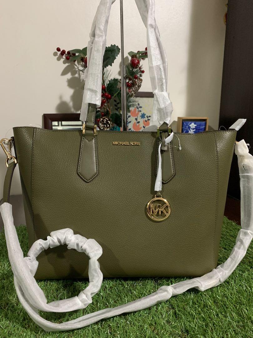 NWT) MICHAEL KORS - KIMBERLY LARGE PEBBLED LEATHER AND LOGO 3-IN-1 TOTE BAG  35H9SKFT9T, Luxury, Bags & Wallets on Carousell