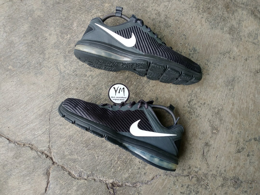 nike training air max full ride