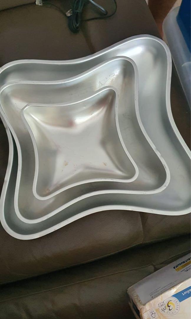 Pillow cake pan outlet