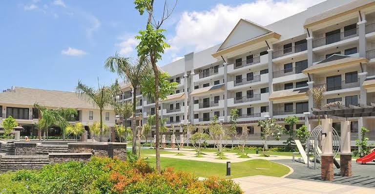 Riverfront Residences 2BR (Category: Apartments & Condos) located in Quezon City. Submitted by martinafernandez (Listing ID 1071539237, Image 1). Description: Ground parking included For rent 33k monthly minimum 1year.