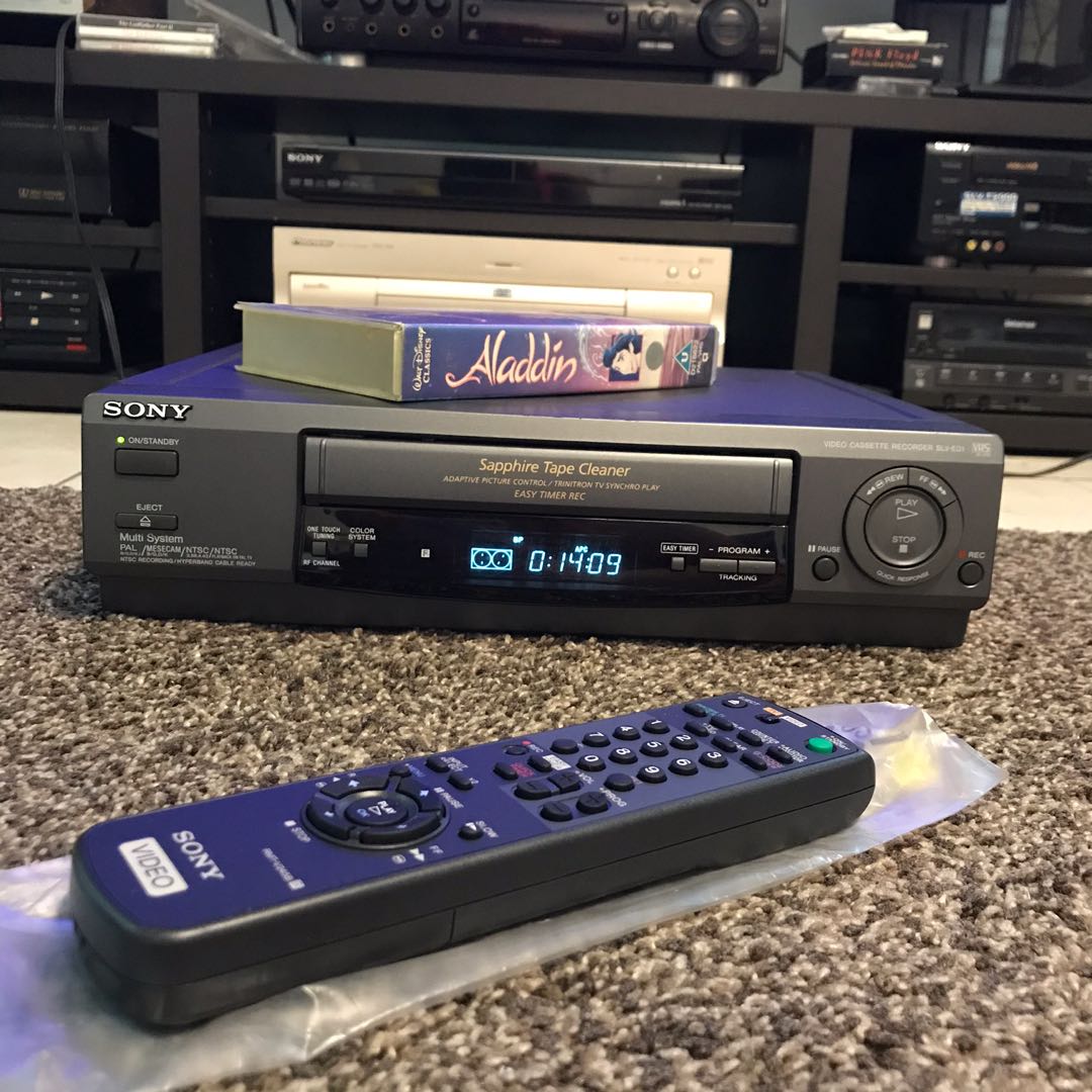 Sony VHS VCR Video Cassette Recorder SLVED1, TV & Home Appliances, TV