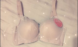 (Category: ) located in . Submitted by kanily (Listing ID 1071526436, Image 1). Description: .