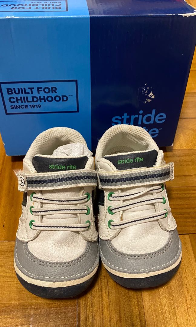 stride rite baby shoes