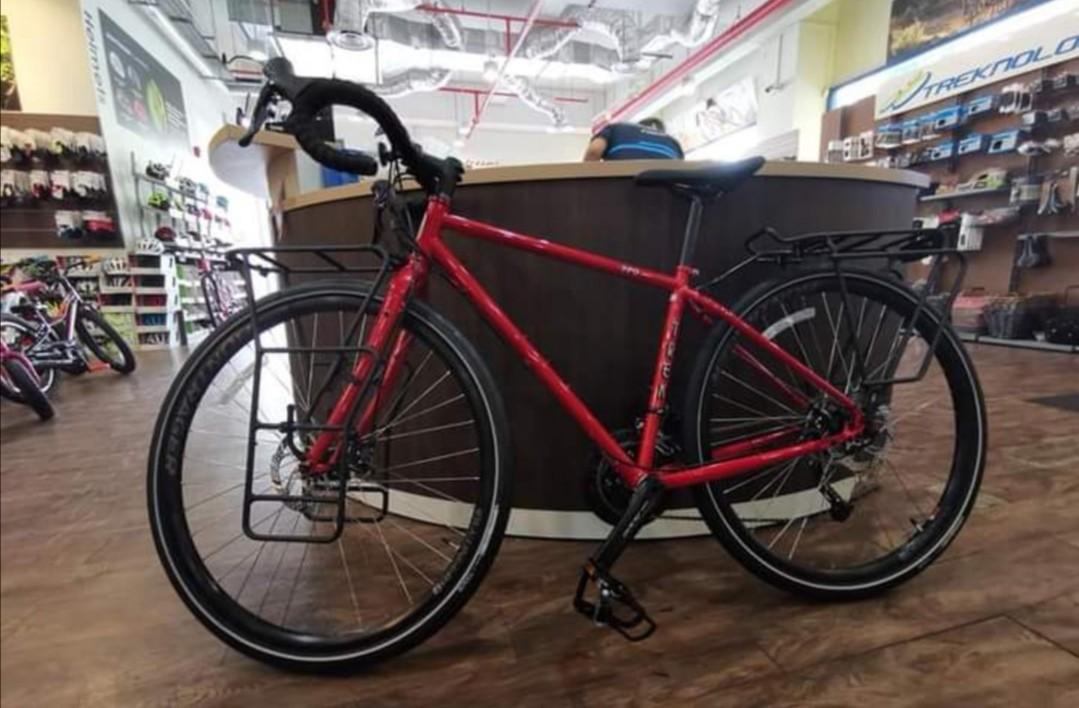 Trek 520 touring bike deals 2019 diablo red