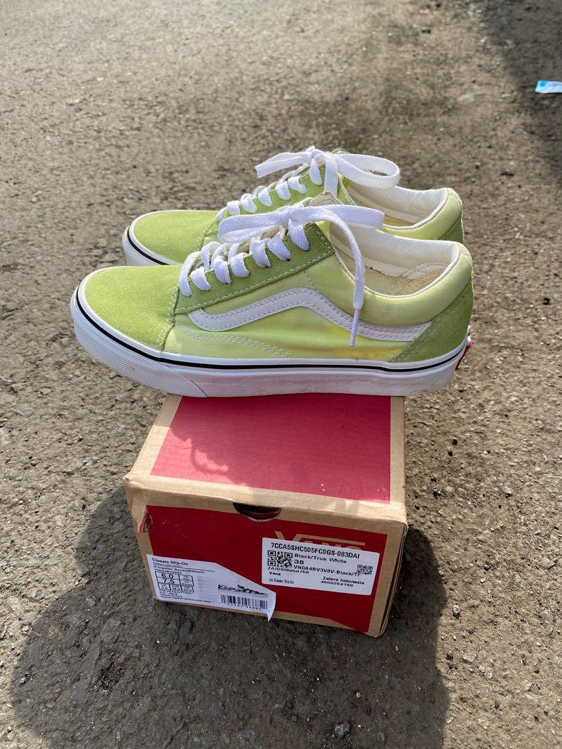 Vans old best sale skool neon green