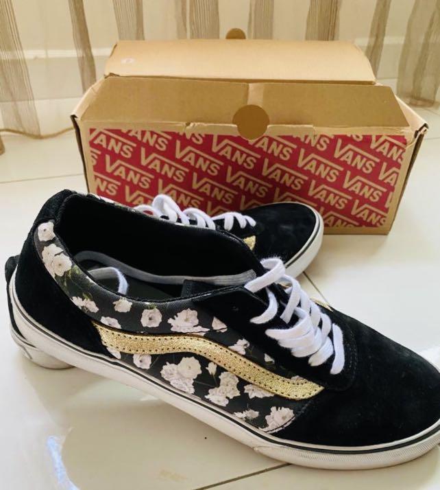 Gold cheap floral vans