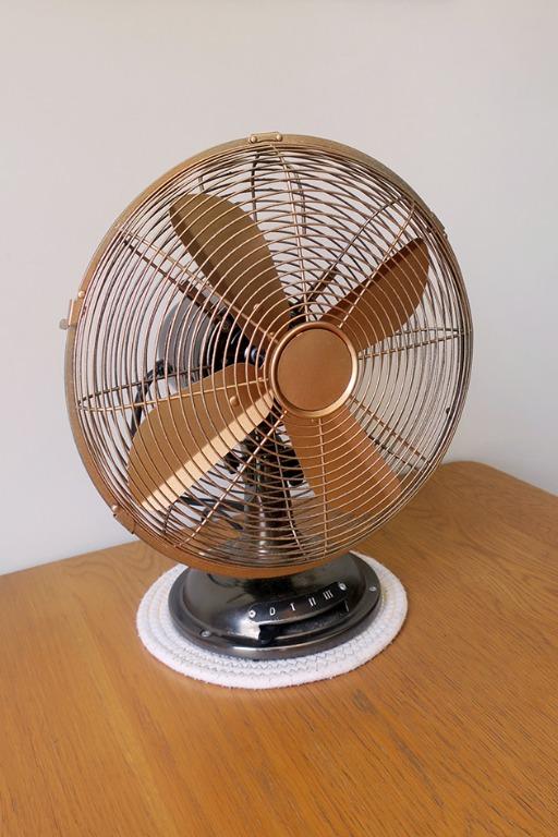 Vintage x Modern Table Fan, Furniture & Home Living, Furniture, Tables ...