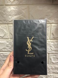 （分類：）位於 。 由 sueeee_213 提交（商品編號 1071687488，圖片 1）。簡介： 。