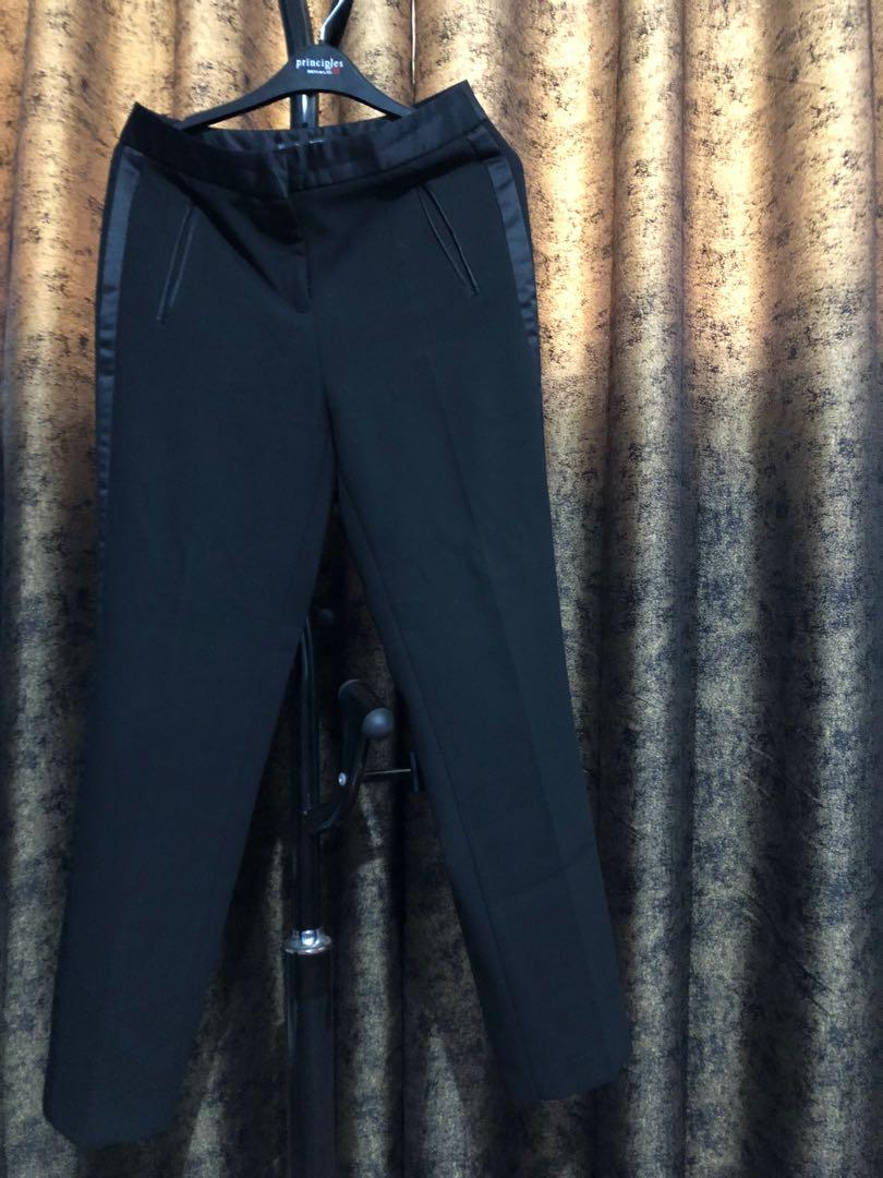 Zara slax/ straight cut pants (Category: Other Bottoms) located in Davao. Submitted by queeniemon (Listing ID 1071670811, Image 1). Description: .