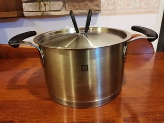(Category: ) located in . Submitted by clarice.shop (Listing ID 1071607769, Image 1). Description: .