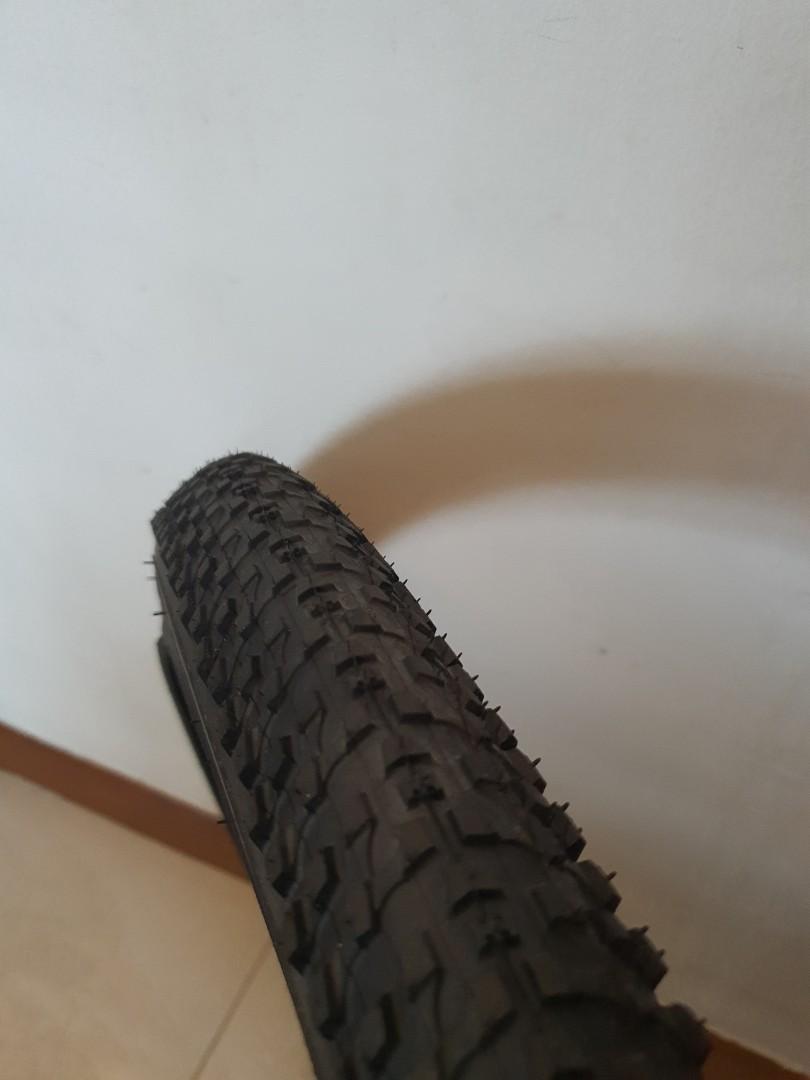 27.5 x 2.10 tyre