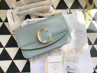 （分類：）位於 。 由 candy.0521 提交（商品編號 1071729216，圖片 1）。簡介： 。