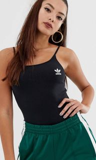 (Category: ) located in . Submitted by ming.closet (Listing ID 1071779577, Image 1). Description: .