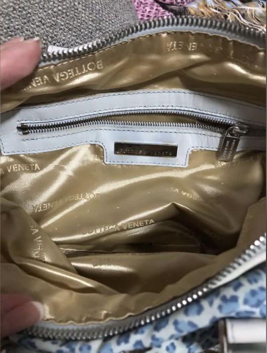 Authentic Bottega Venetta (Category: Purses & Pouches) located in Quezon City. Submitted by maydeclutters (Listing ID 1071794282, Image 3). Description: Guaranteed authentic With original dustbag and mirror 2-way sling bag Normal signs of usage.