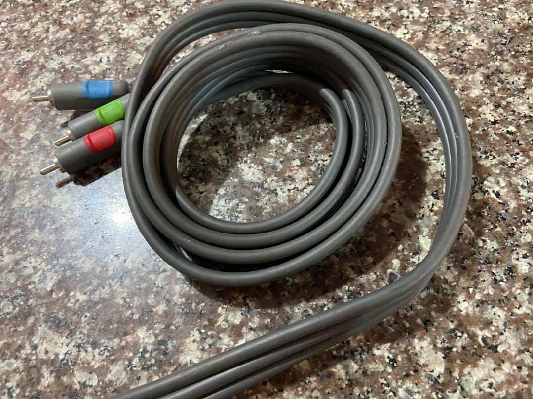 AUX Cable - Heavy Duty - US Brand (Category: Cables & Adaptors) located in San Pedro. Submitted by erixorcist (Listing ID 1071805216, Image 2). Description: Came from US Ultra thick material Non Tangle.