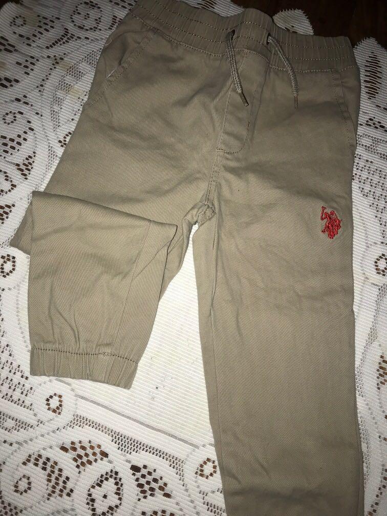 Cargo Pants (Category: Babies & Kids Fashion) located in Las Pinas. Submitted by cadeefly (Listing ID 1071733483, Image 1). Description: *not overly used *still looks like new .