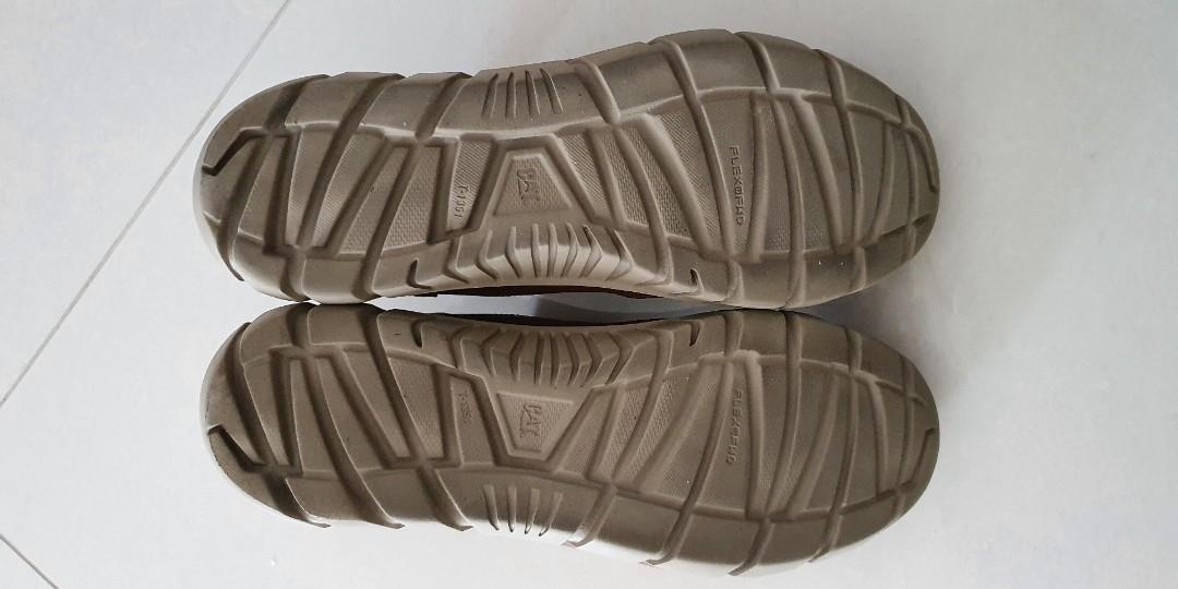 Caterpillar loafers top