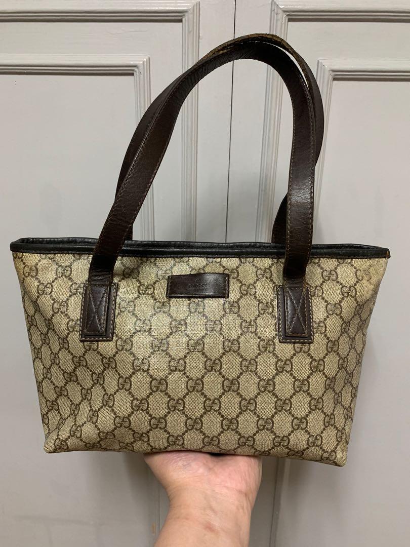 Clearance Sale Authentic Gucci Small Gg Supreme Tote Bag With Zip On With Flaws See Last 2 Images Luxury Bags Wallets On Carousell Clearance Sale Authentic Gucci Small Gg Supreme Tote Bag With Zip On With Flaws See Last 2 Images Luxury Bags Wallets On Carousell