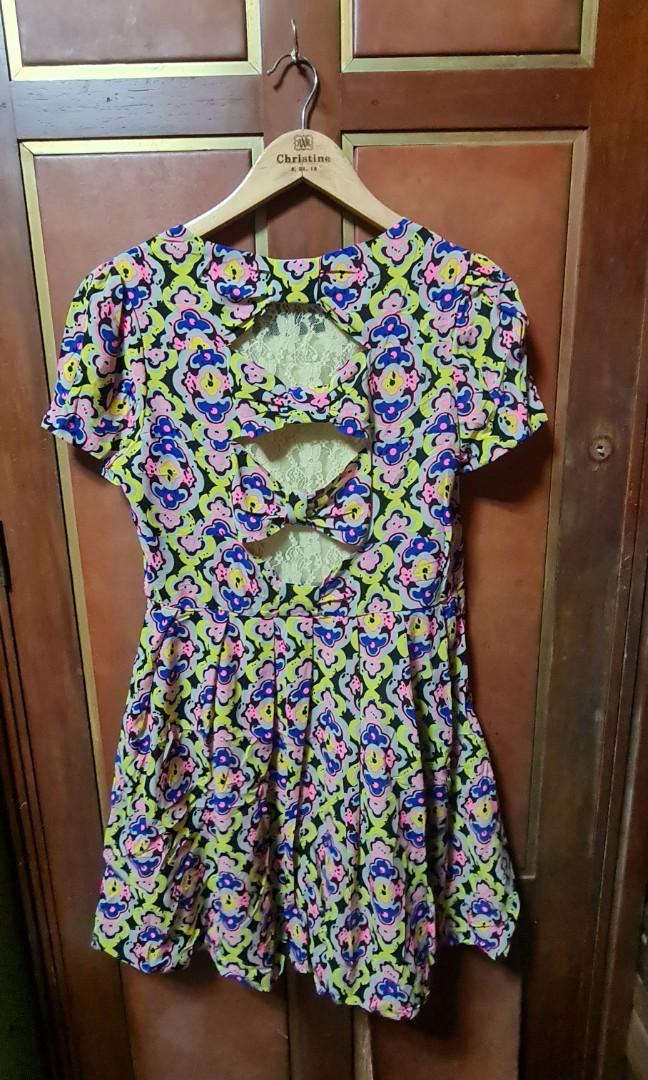 Colorful dress (Category: Dresses) located in Pasig City. Submitted by xtnter (Listing ID 1071728303, Image 2). Description: really cute when worn with white kicks 😊.