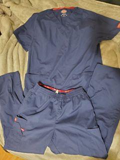 Dickies Navy Blue Scrub Set size Medium Dickies Navy Blue Scrub Set size Medium