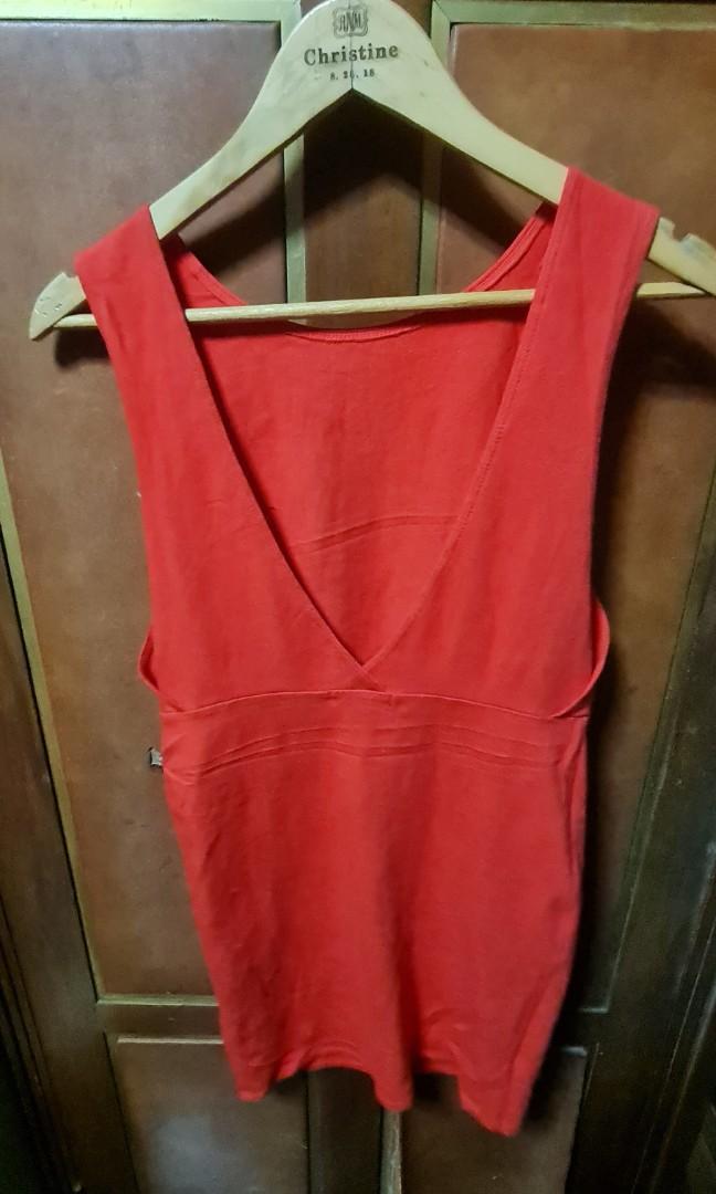 F21 red sexy back dress (Category: Dresses) located in Pasig City. Submitted by xtnter (Listing ID 1071724869, Image 2). Description: best fits M-semiL cos tag says L Sorry ddnt iron my clothes 😁 just want to have a lil space in my cabinet. msg me if u want to know more bout the item. not really good on describing them.😊.