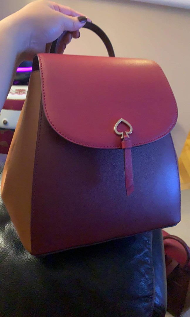 adel medium flap backpack