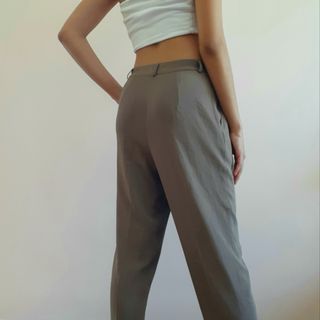 (Category: ) located in . Submitted by __taliascloset (Listing ID 1071765574, Image 1). Description: .