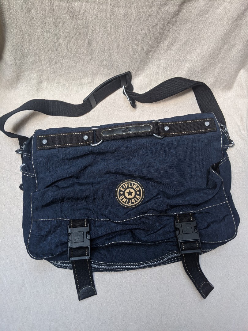 Kipling mens messenger cheap bag