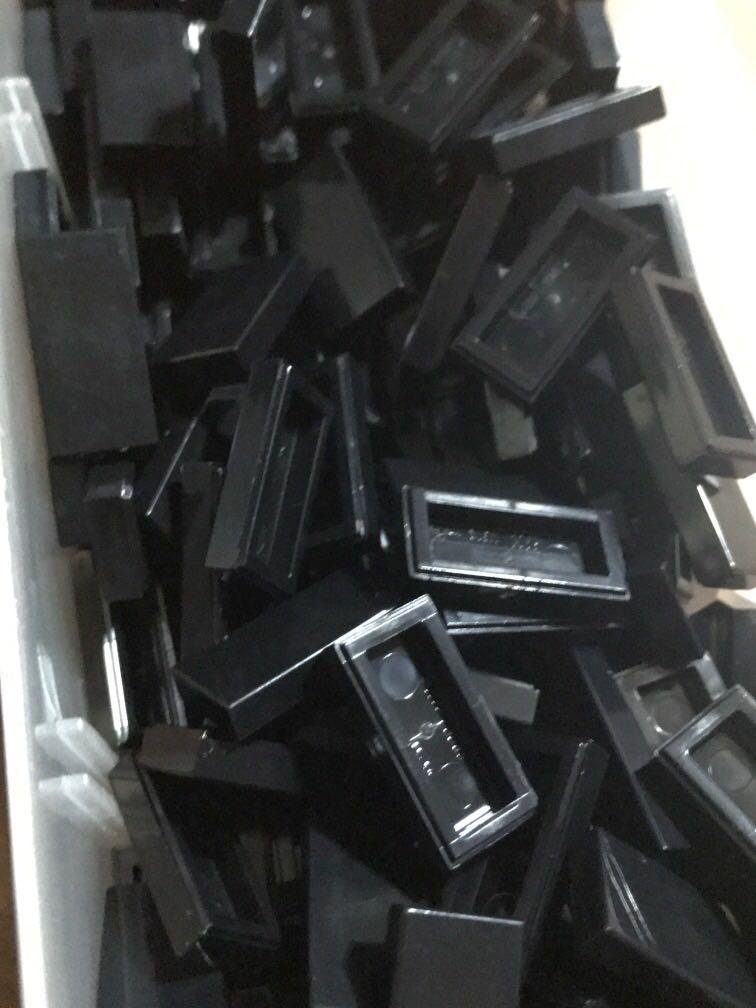 Lego flat sales smooth pieces