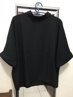 Loose Black