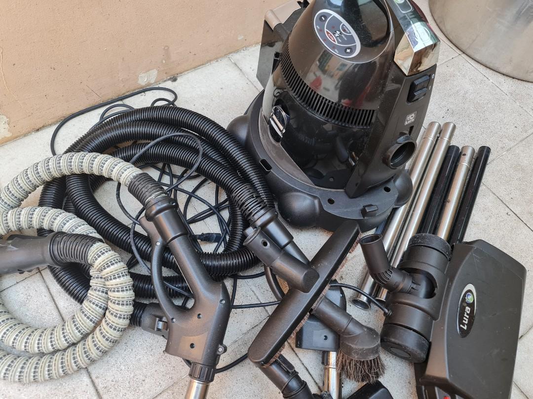 Lura Vacuum Cleaner, TV & Home Appliances, Vacuum Cleaner & Housekeeping on Carousell