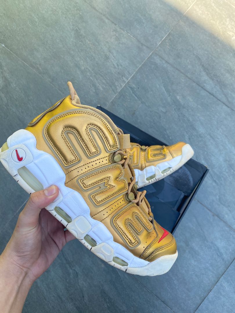Nike uptempo clearance supreme gold