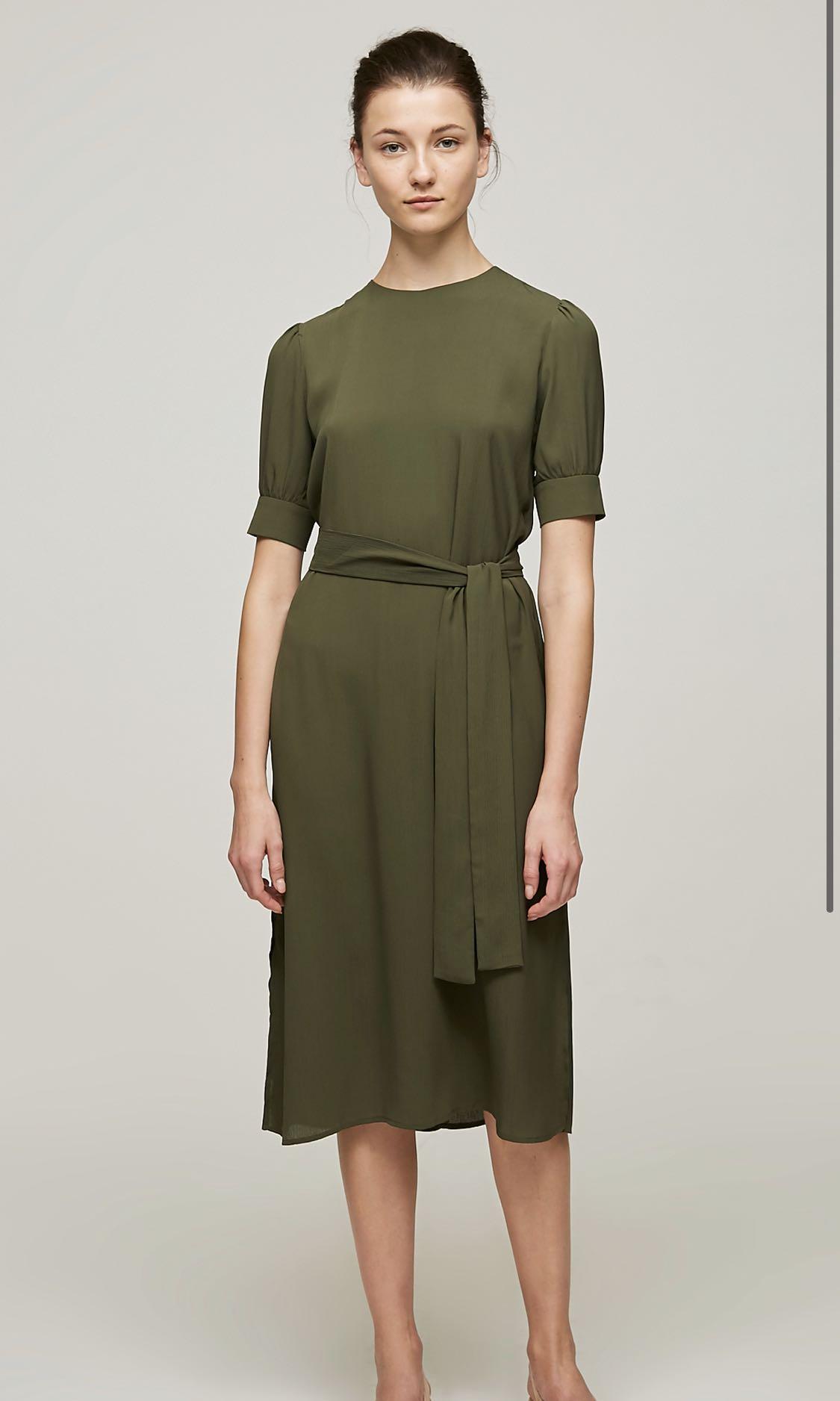 Cuff sleeve dress Clearance