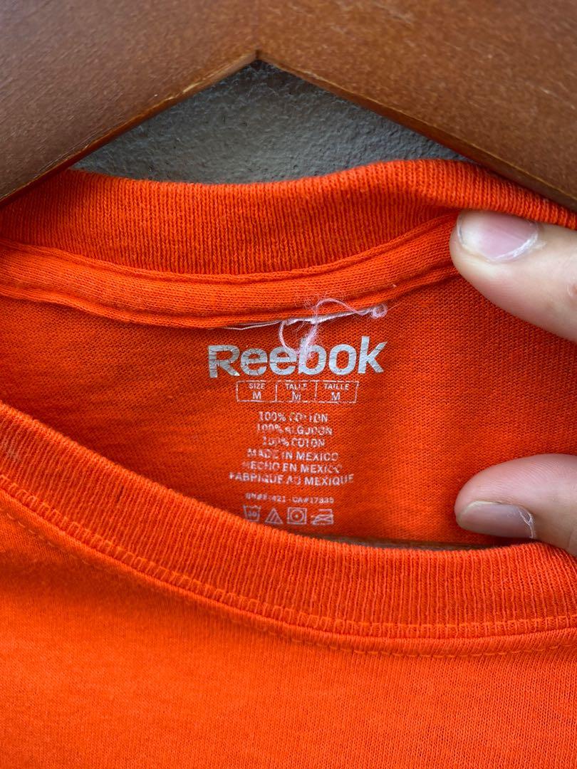 Reebok tee (Category: Tshirts & Polo Shirts) located in Kota Samarahan. Submitted by asyrafmalek (Listing ID 1071760821, Image 2). Description: Reebok tee Pit 20 labuh 28 Cond 9/10 no pinholes Tag potong.