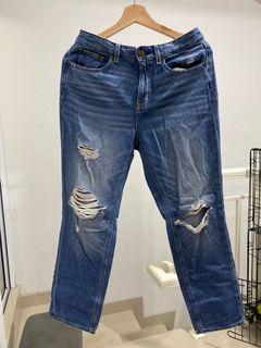 Ripped Jeans