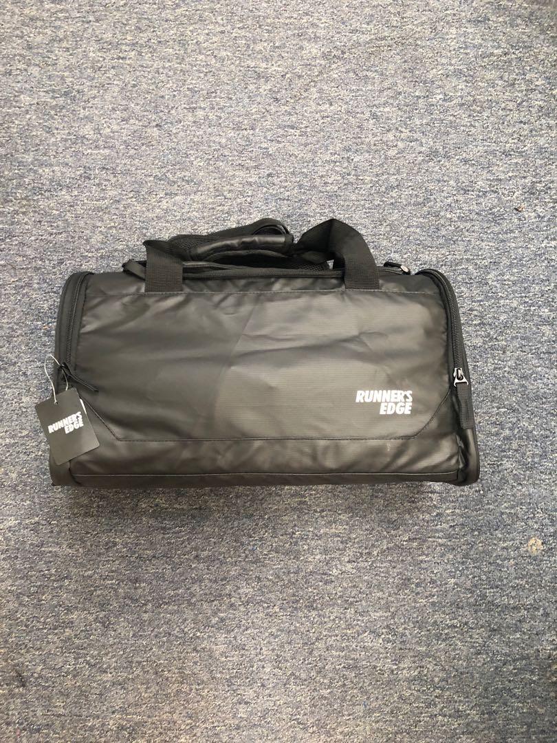 [1 LEFT!] Runners Edge Duffel Bag (Small), Men's Fashion, Bags, Belt