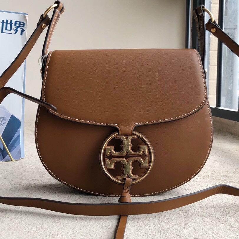 Tory burch deals saddle bag sale