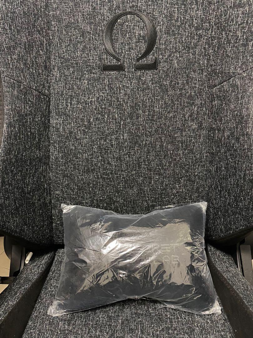 Secretlab Cooling Head Cushion Only - stealth, Furniture & Home Living ...
