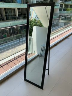 (Category: ) located in . Submitted by singaporedan (Listing ID 1071771495, Image 1). Description: .