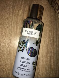 (Category: ) located in . Submitted by creamypreloved (Listing ID 1071888877, Image 1). Description: .